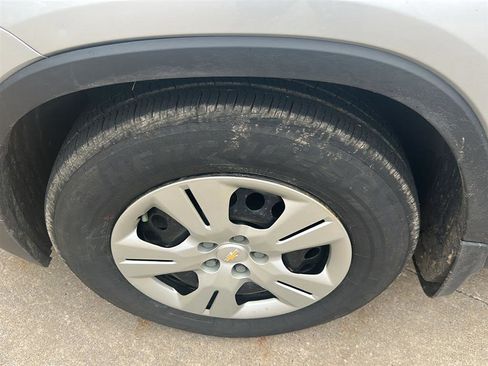 Used 2015 Chevrolet Trax LS w/ LPO, Protection Package image 5