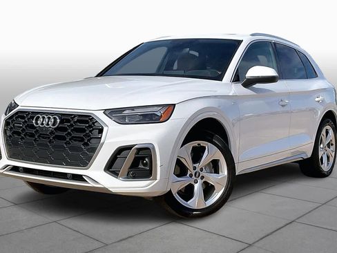 Used 2022 Audi Q5 2.0T Premium Plus w/ Premium Plus Package image 2