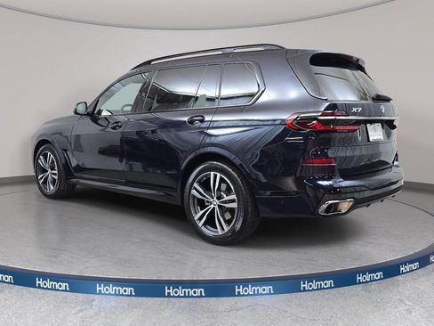 Used 2025 BMW X7 xDrive40i w/ M Sport Package AWD/4WD image 8