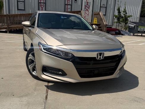 Used 2018 Honda Accord EX-L image 2
