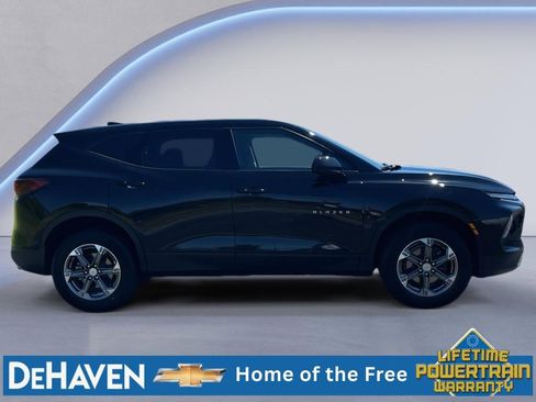 Used 2024 Chevrolet Blazer LT AWD/4WD image 7