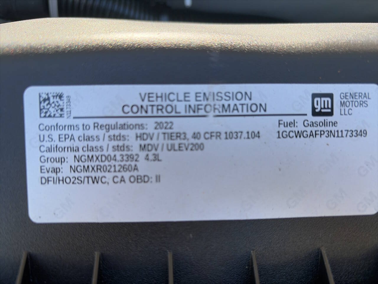 Used 2022 Chevrolet Express 2500 w/ Driver Convenience Package RWD image 17