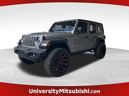 Used 2018 Jeep Wrangler Unlimited Sport S AWD/4WD image 1