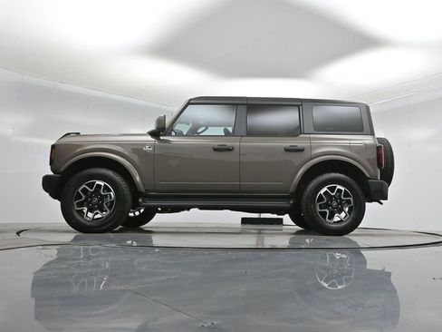 New 2026 Ford Bronco Outer Banks AWD/4WD image 7