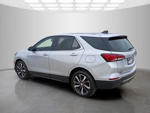 Used 2022 Chevrolet Equinox LT FWD image 8