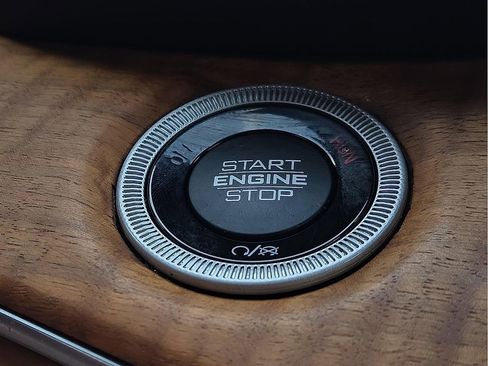 Used 2022 Jeep Grand Cherokee Summit image 16