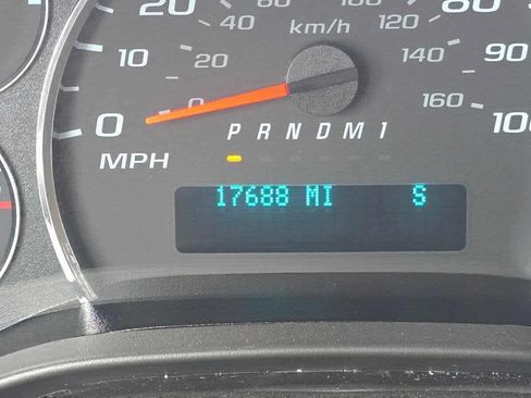 Used 2025 Chevrolet Express 2500 Extended w/ Driver Convenience Package RWD image 36