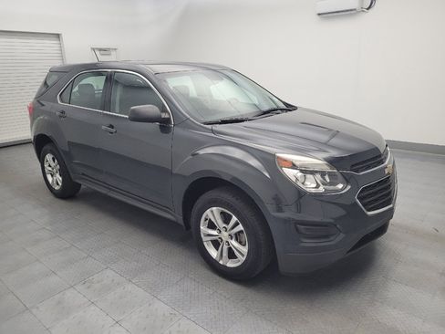 Used 2017 Chevrolet Equinox LS FWD image 11