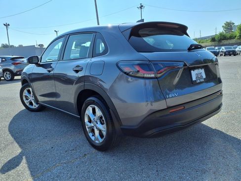 Used 2023 Honda HR-V LX image 27