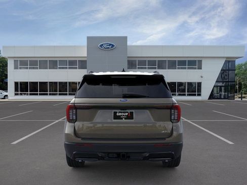 New 2026 Ford Explorer ST-Line image 28