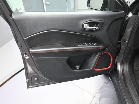 Used 2019 Jeep Compass Trailhawk AWD/4WD image 69