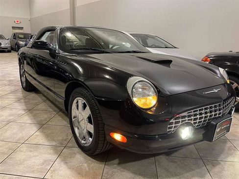 Used 2002 Ford Thunderbird image 5