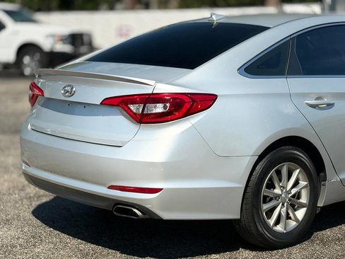 Used 2017 Hyundai Sonata SE image 9