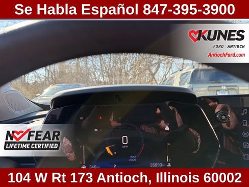 Used 2025 Chevrolet Trax LT FWD image 24