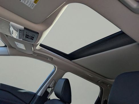 New 2026 Nissan Rogue SV FWD image 18