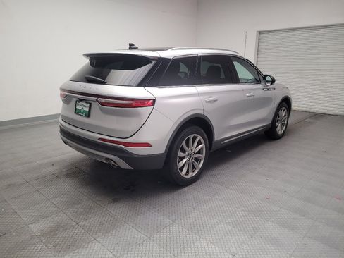 Used 2020 Lincoln Corsair FWD w/ Premium Package image 9