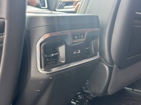 Used 2024 GMC Sierra 2500 Denali Ultimate AWD/4WD image 41