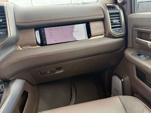 New 2026 RAM 3500 Longhorn AWD/4WD image 17