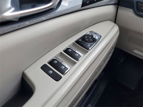 New 2026 Kia Carnival EX image 28