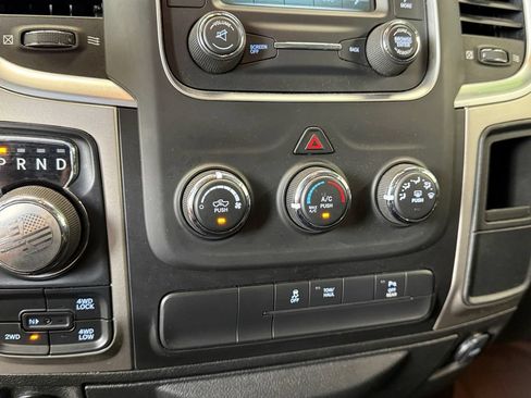 Certified 2020 RAM 1500 Warlock AWD/4WD image 17