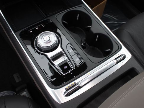 New 2026 Kia Carnival SX image 15