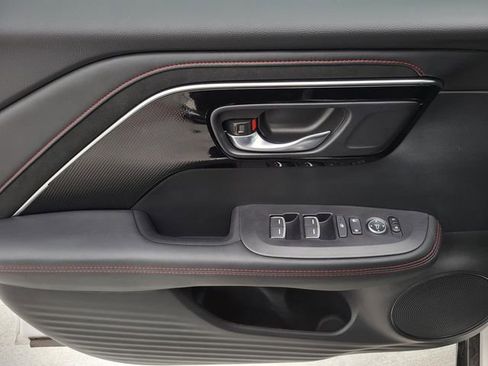 Used 2025 Acura ADX A-Spec image 17