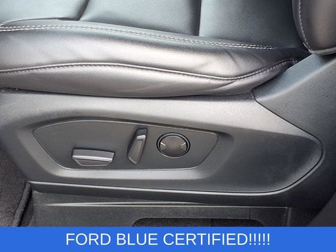Used 2023 Ford Explorer XLT w/ Equipment Group 202A AWD/4WD image 4