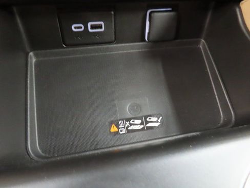 Used 2023 Chevrolet Tahoe Premier w/ Advanced Technology Package image 66