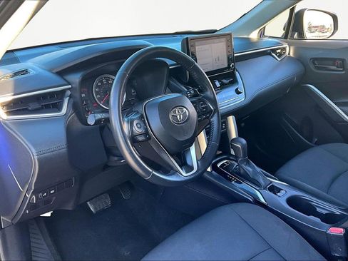 Used 2022 Toyota Corolla Cross LE image 14