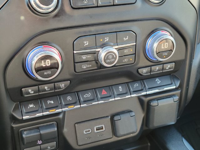 Used 2019 GMC Sierra 1500 AT4 w/ AT4 Premium Package AWD/4WD image 7