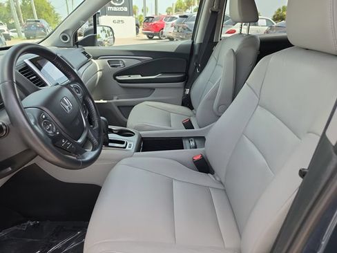 Used 2017 Honda Pilot EX-L image 16