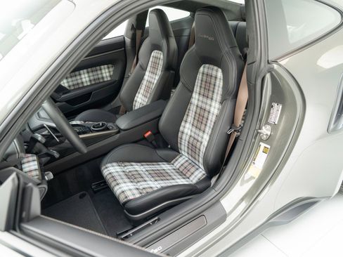 Certified 2025 Porsche 911 Turbo S image 5