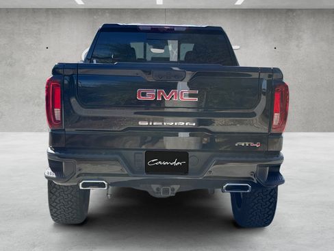 Used 2025 GMC Sierra 1500 AT4 w/ AT4 Premium Package image 17