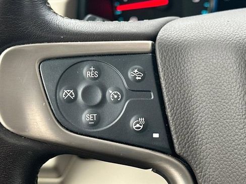 Certified 2020 GMC Yukon Denali w/ Open Road Package AWD/4WD image 28