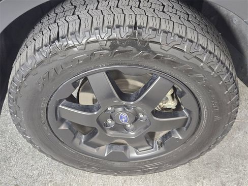 Used 2022 Subaru Outback Wilderness image 13