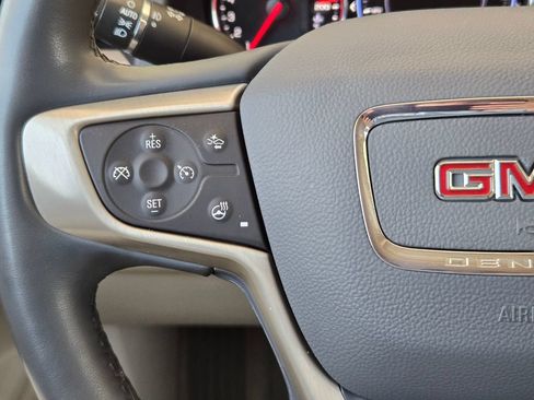 Used 2023 GMC Acadia Denali FWD image 24