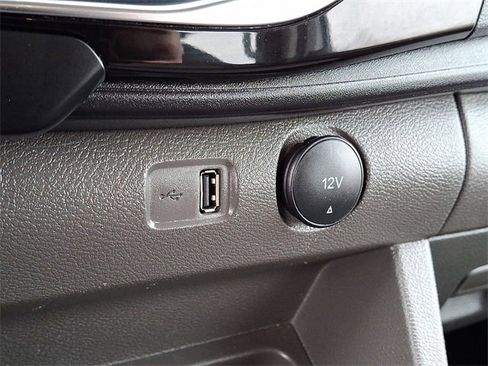 Used 2023 Ford Transit 350 XLT image 24