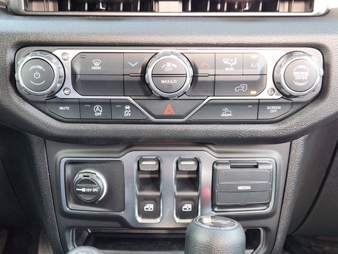 New 2026 Jeep Wrangler Sport AWD/4WD image 15