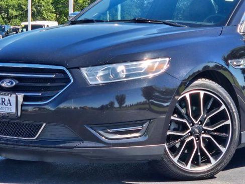 Certified 2019 Ford Taurus Limited AWD/4WD image 2