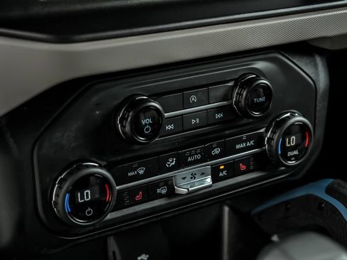 Certified 2023 Ford Bronco Wildtrak AWD/4WD image 24