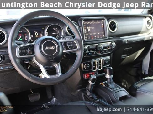 Used 2023 Jeep Wrangler Unlimited Rubicon 4xe w/ Steel Bumper Group image 15