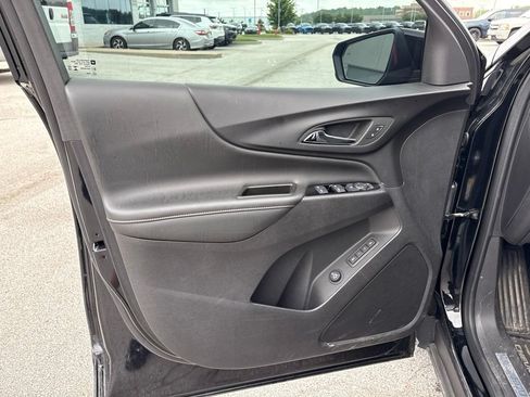 Used 2024 Chevrolet Equinox Premier FWD image 8