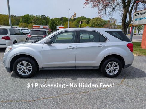 Used 2015 Chevrolet Equinox LS image 2