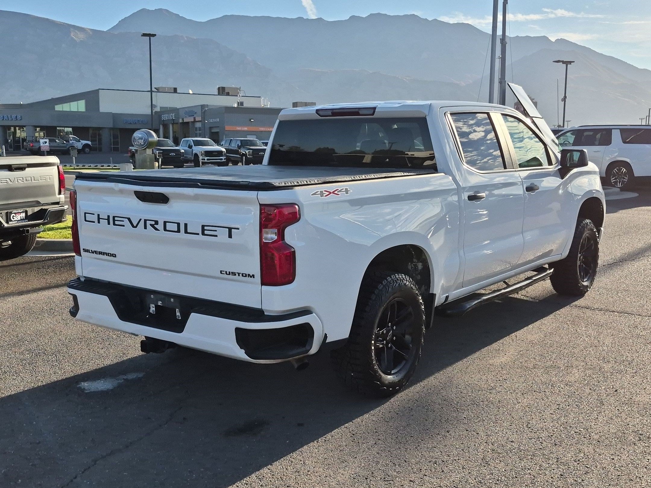 Used 2022 Chevrolet Silverado 1500 Custom w/ LPO, Dark Essentials Package AWD/4WD image 3