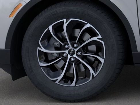 New 2026 Lincoln Nautilus Premier w/ Equipment Group 102A image 20