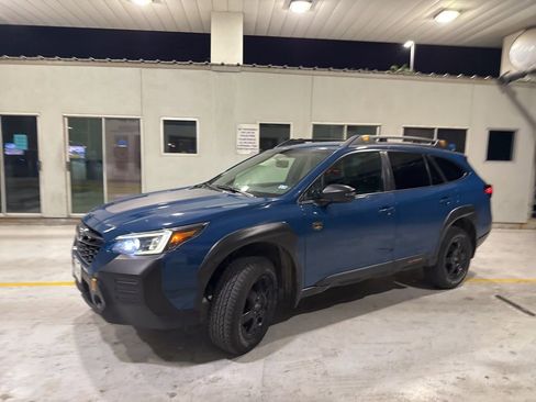 Used 2022 Subaru Outback Wilderness w/ Wilderness Package image 48