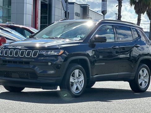 Used 2022 Jeep Compass Latitude w/ Convenience Group image 8