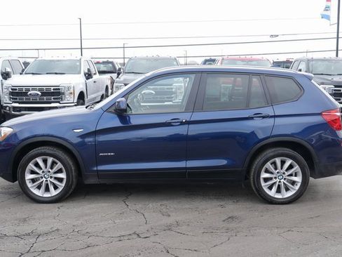 Used 2017 BMW X3 xDrive28i image 9