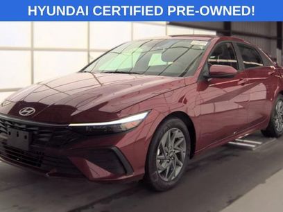 Certified 2025 Hyundai Elantra Hybrid