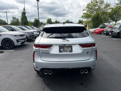 Used 2023 Jaguar F-PACE SVR AWD/4WD image 4